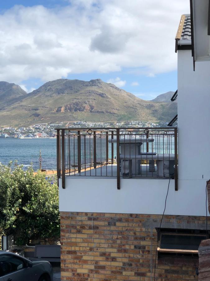 Ollava Guesthouse Simonʼs Town Eksteriør bilde