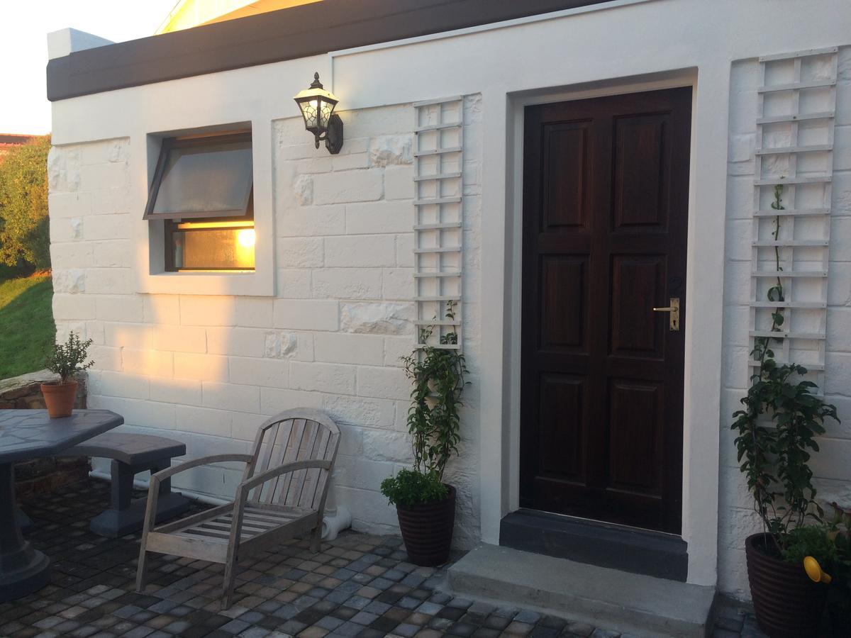 Ollava Guesthouse Simonʼs Town Eksteriør bilde